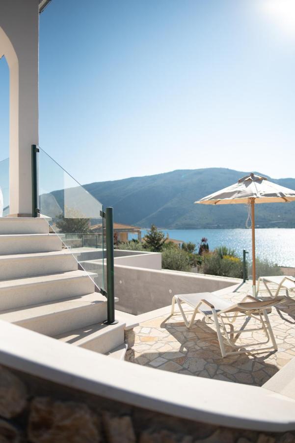 פלטאריה Elia Luxury Suites מראה חיצוני תמונה