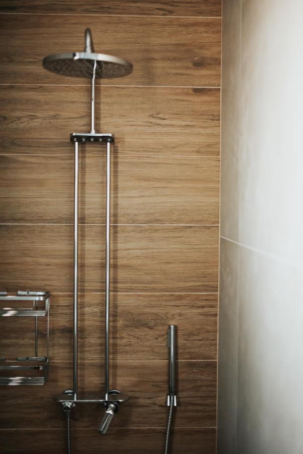 פלטאריה Elia Luxury Suites מראה חיצוני תמונה