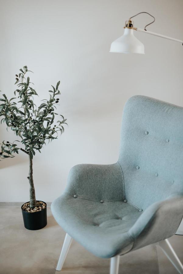 פלטאריה Elia Luxury Suites מראה חיצוני תמונה